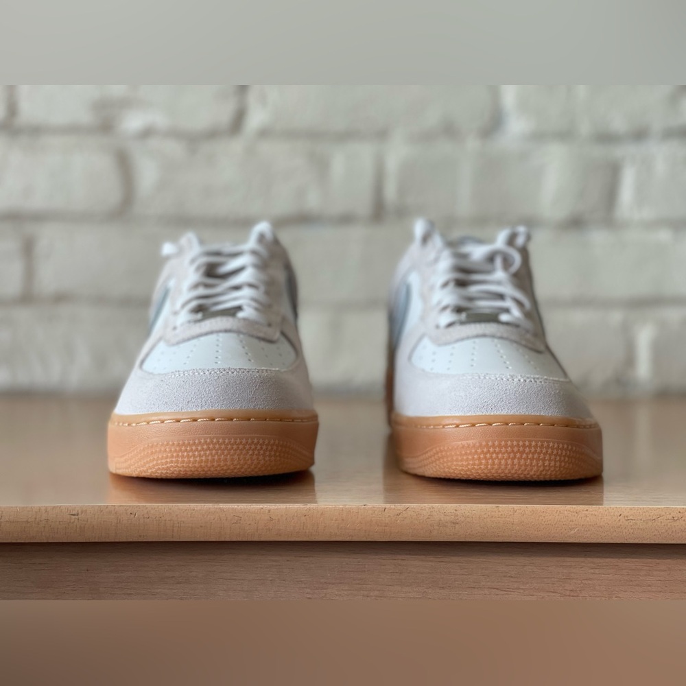 Nike Air Force 1 Low '07 LV8 Phantom Light Smoke Gum FQ8714-002 Men Size 14 & 13 - Picture 5 of 10